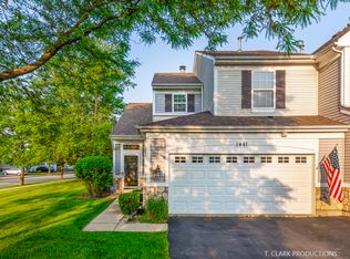 1441 White Pine Ln, Bolingbrook, IL 60490