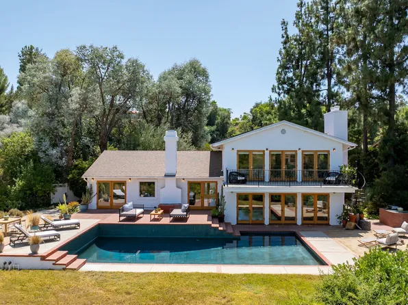 4343 Reyes Dr, Tarzana, CA 91356