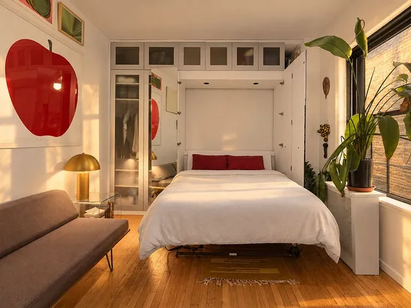 46 W 83rd St APT 4F, New York, NY 10024