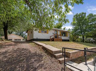 535 Battle Mountain Ave, Hot Springs, SD 57747
