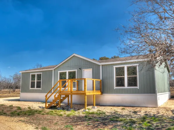405 N Frio St #C, Camp Wood, TX 78833