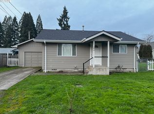 564 Nighthawk Ln, Springfield, OR 97477