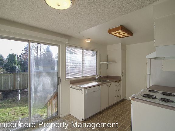5th image of 14232 81st Ave NE