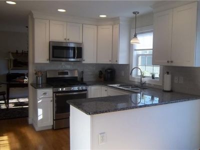 64 Austin Meadows Ln, North Kingstown, RI, 02852