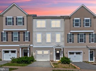 1438 Teagan Dr, Fredericksburg, VA 22408