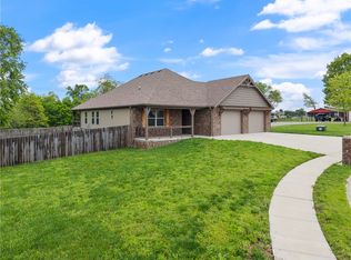2010 Dover Cv, Pea Ridge, AR 72751
