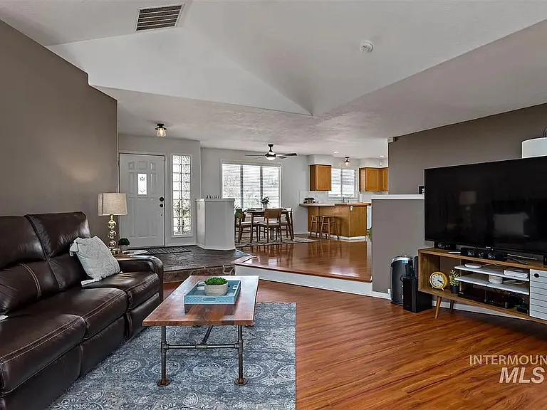 11955 W Driftwood Ct — Photo 9