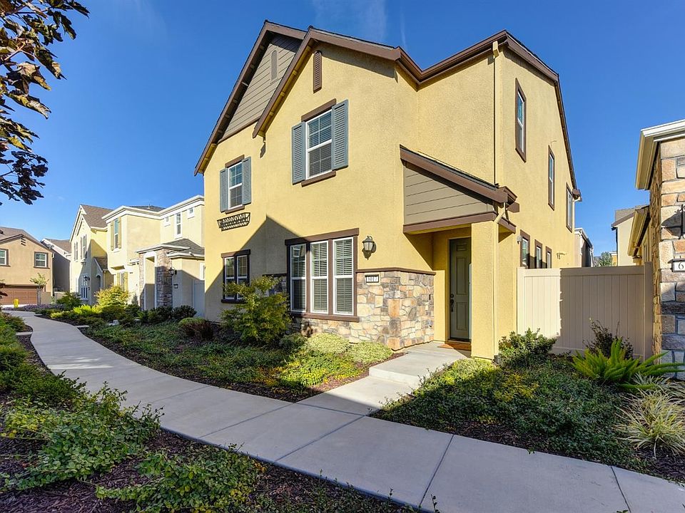 1st image of 6017 Bardolino Pl