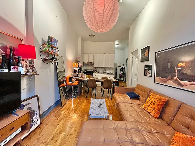 628 Willoughby Ave #2 — Photo 8