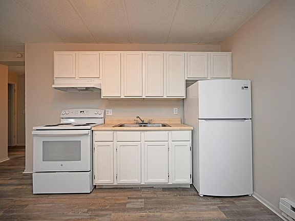 4th image of 211 W McMicken Ave #718