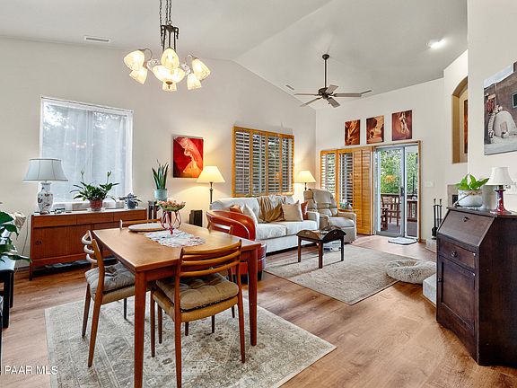 4th image of 2429 Sequoia Dr