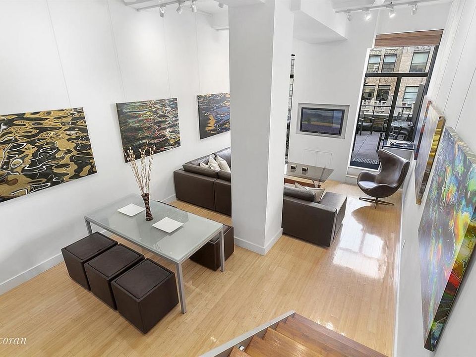 1st image of 305 E 45th St #12G