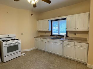 22 Waverly St FLOOR 1, Lynn, MA 01904