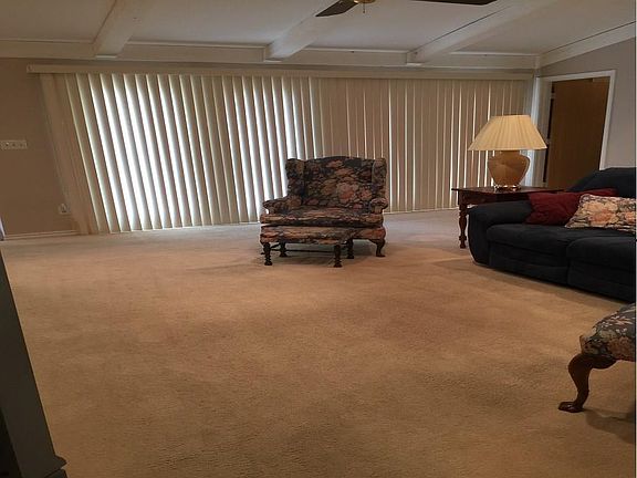 3rd image of 115 Crestwood Dr