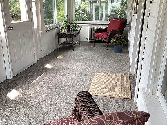 2nd image of 529 Miller Ave