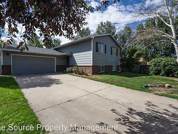 5th image of 117 N 43rd Ave