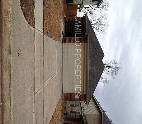 1st image of 14430 Platzer Dr