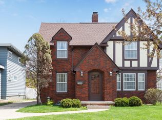 2009 Beaver Ave, Des Moines, IA 50310