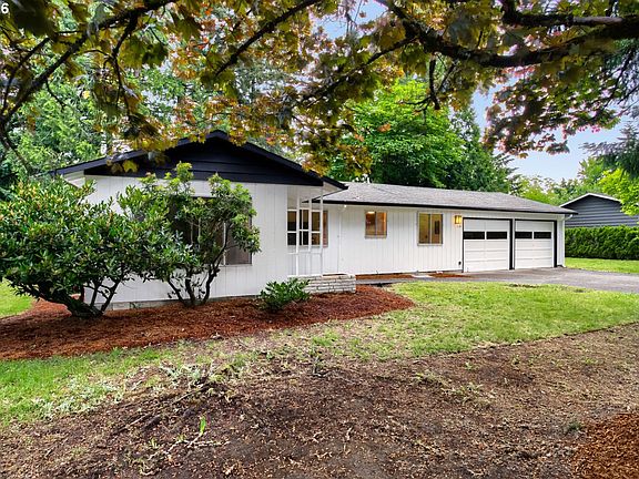 3rd image of 514 Saint Louis Way