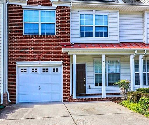 2nd image of 913 Canterwood Ct