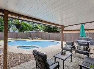 9107 Sweetwater Dr, Dallas, TX 75228