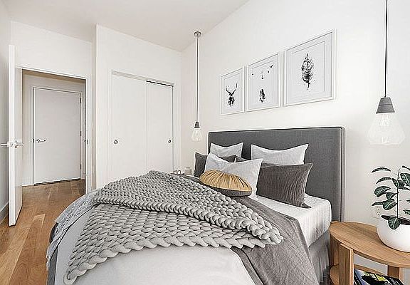 5th image of 216 Boerum St #2A