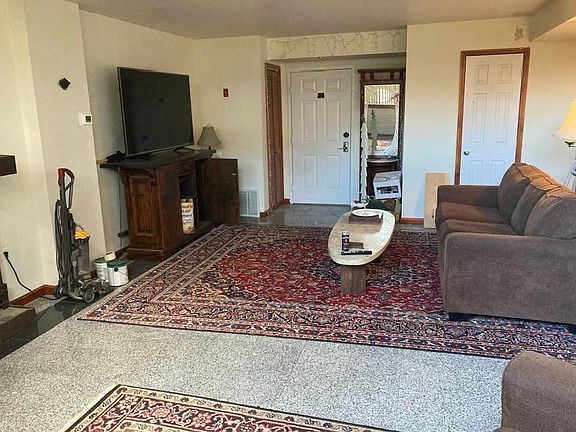 2nd image of 70 Johnes St APT 331