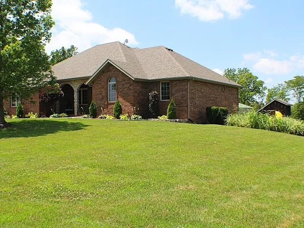 121 Willoughby Road, Clever, MO 65631