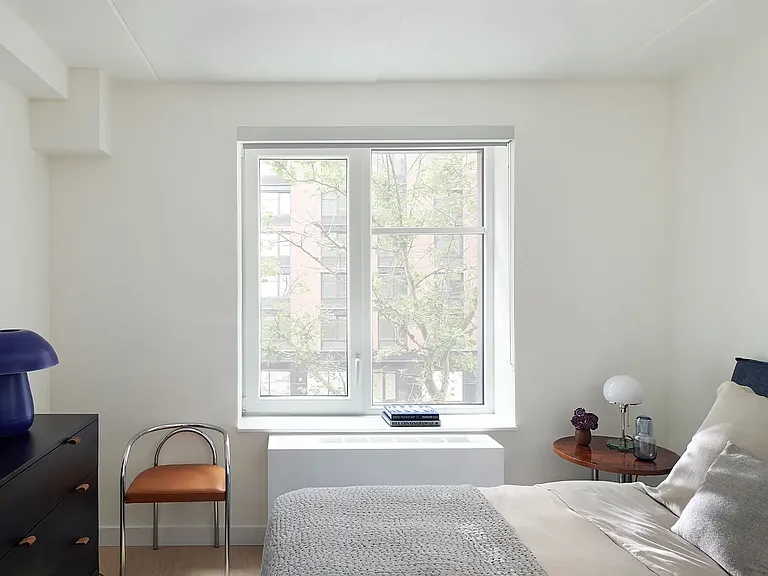 414 Gerard Ave #E1016 — Photo 2