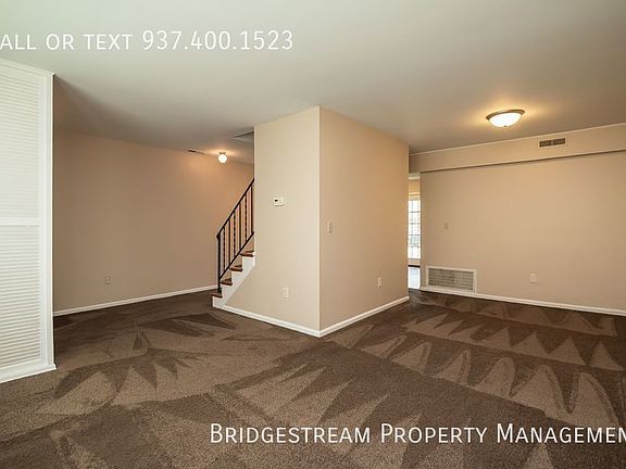 5th image of 648 Randler Ave