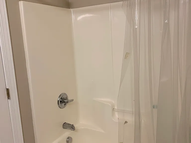 233 Landing Dr — Photo 16