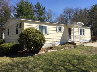82 Fairfield Dr, Concord, NH 03301