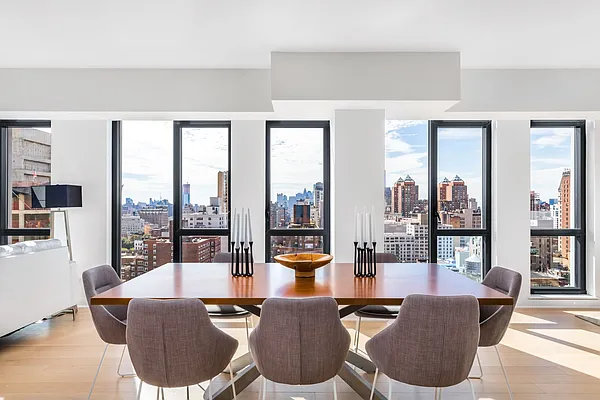 Sold by Compass | media 23