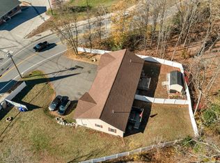 16 Central St UNIT A, Hudson, NH 03051