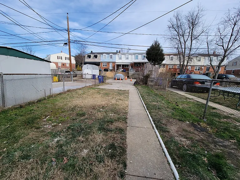 5253 Cedgate Rd #1 — Photo 30