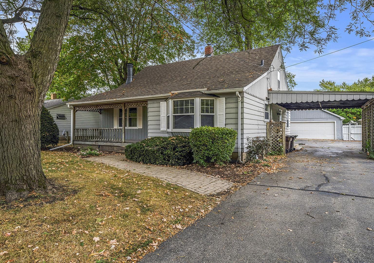 602 Webster St, Oregon, IL 61061 | Zillow