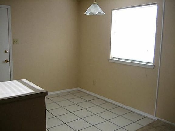 5th image of 2534 Bennett Dr