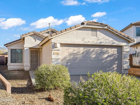 10001 E Apache Rain Dr, Tucson, AZ 85748