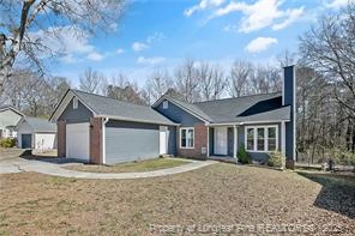 Building Photo - 2527 Silver Bell Loop