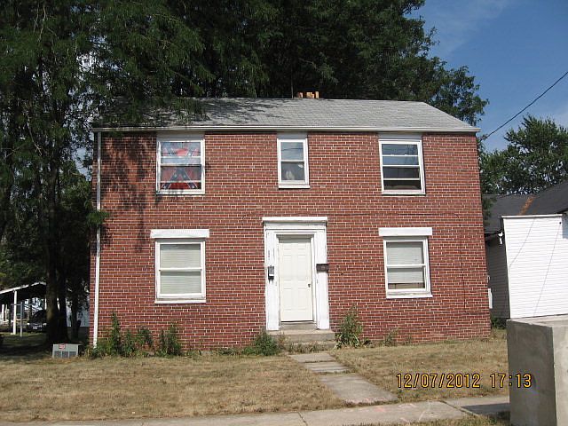1st image of 404 Oak St