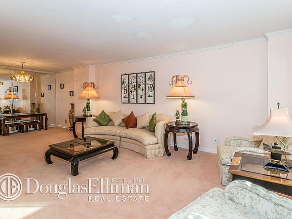 3rd image of 25 Neptune Blvd APT 8G
