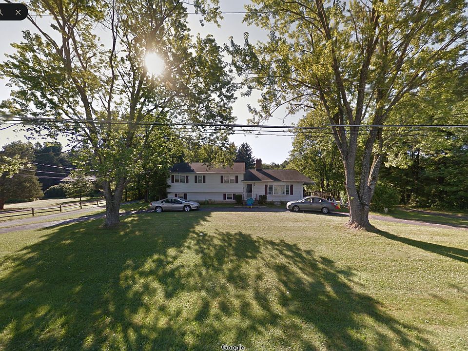 1st image of 10 Edgewood Dr
