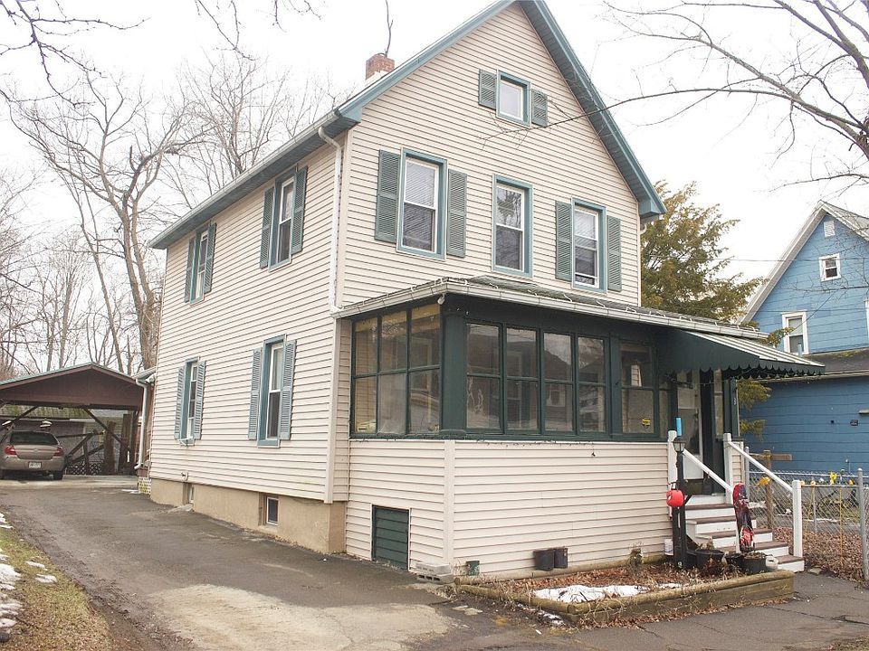 1st image of 8 Spruce St