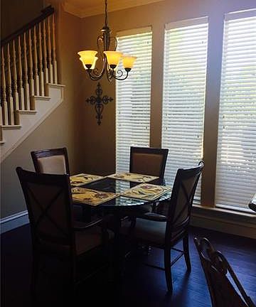 4th image of 722 Wyndsor Creek Dr