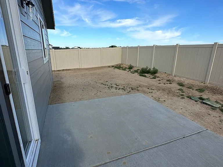 11320 W Teratai St — Photo 8