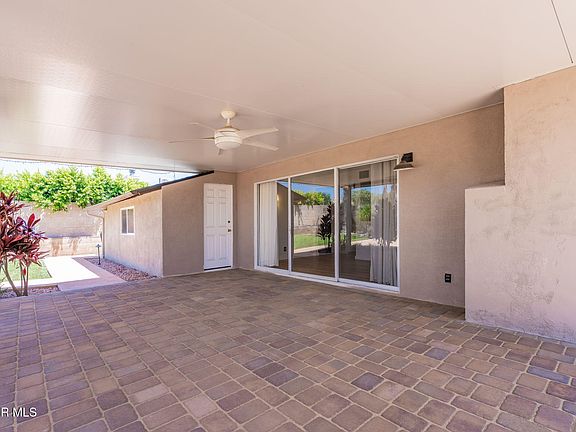 4th image of 3217 Hamlin Ave