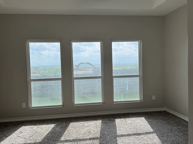 813 Pausa Dr — Photo 11