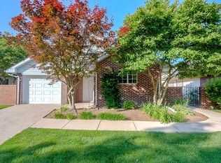 318 Retrac Rd, Lexington, KY 40503