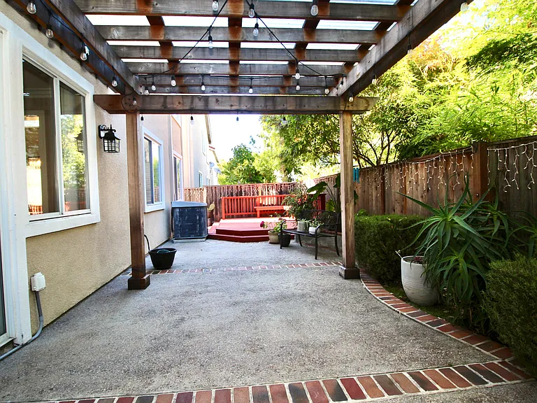 15512 Oceanside Way — Photo 17