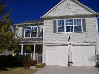 2nd image of 4020 Ridgefair Dr